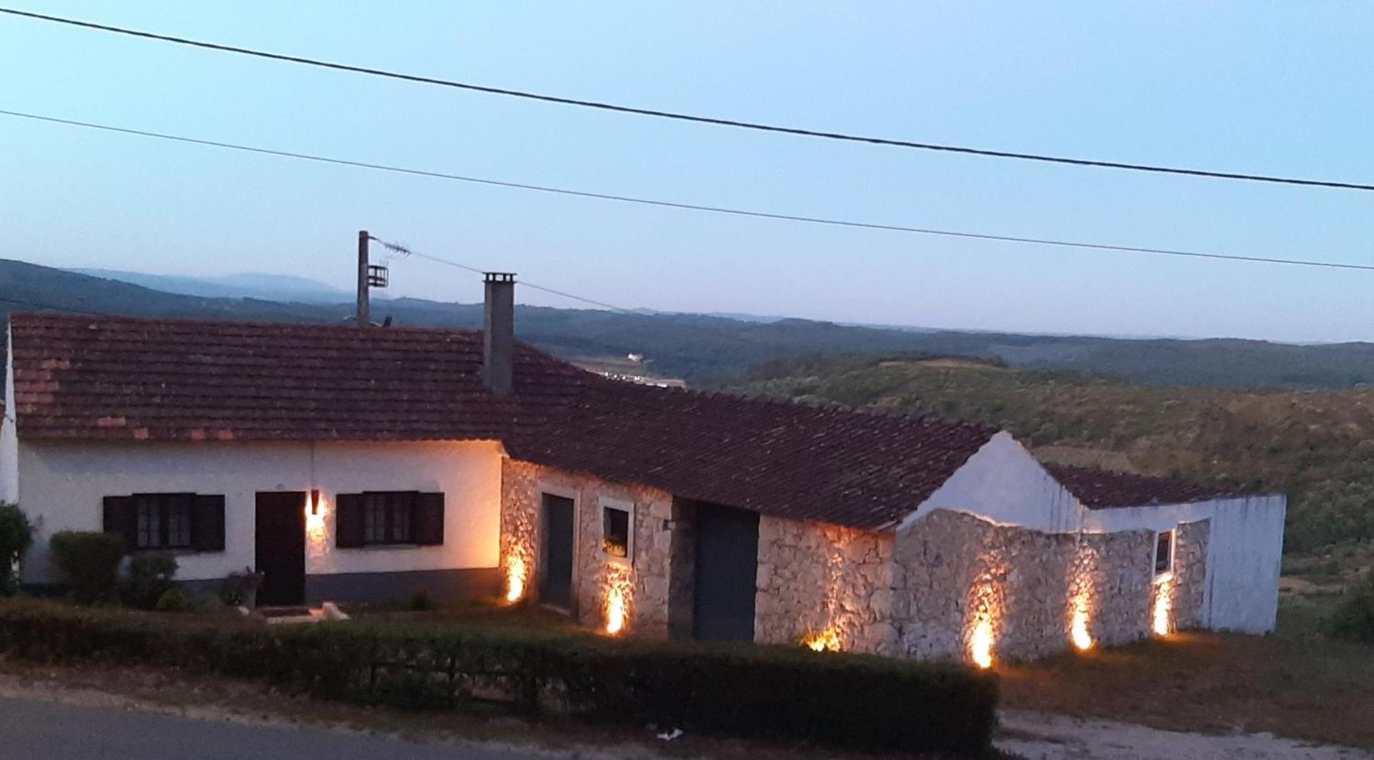 Casal Mala-Posta Villa Rio Maior Buitenkant foto