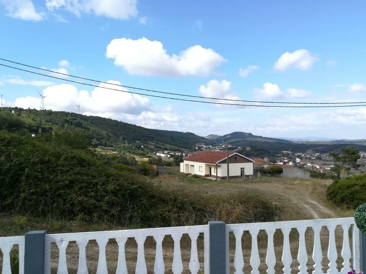 Casal Mala-Posta Villa Rio Maior Buitenkant foto
