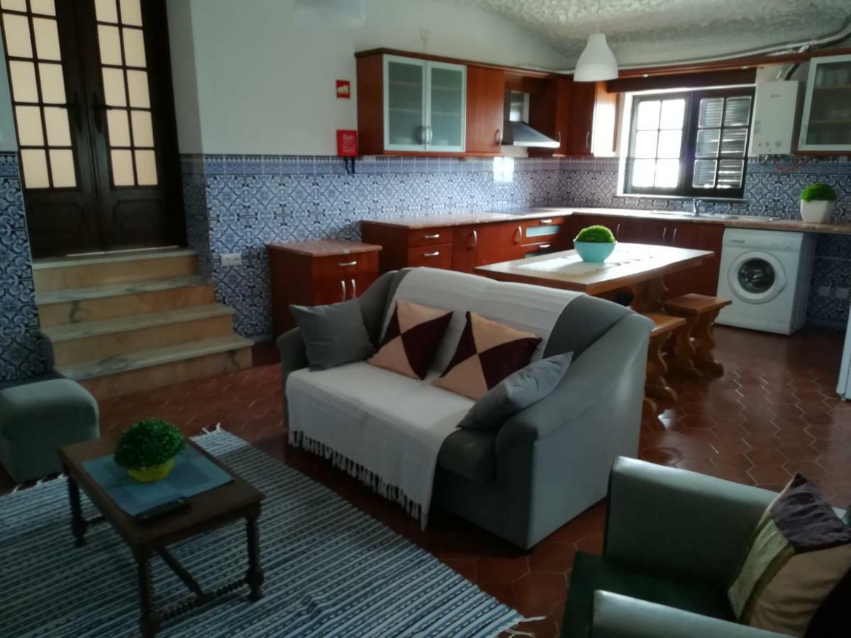Casal Mala-Posta Villa Rio Maior Buitenkant foto